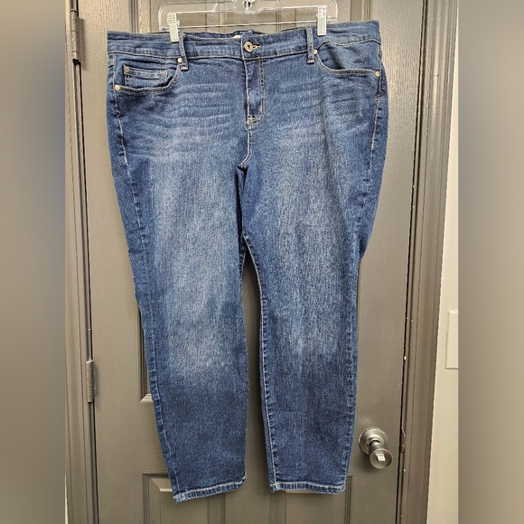 Torrid Jeans 24S - Picture 1 of 3
